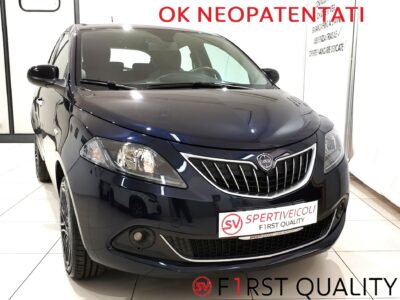 Lancia Ypsilon 1.0 FireFly 5 porte S&S Hybrid Ecochic Gold